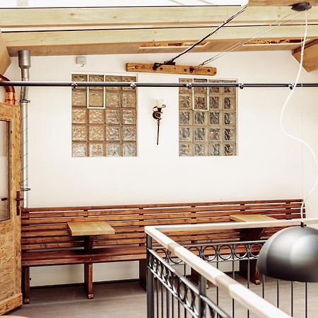Gasthaus Zum Adler Grosswallstadt Luaran gambar
