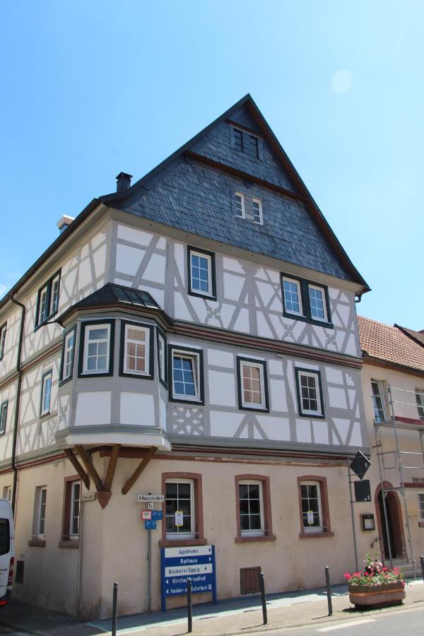 Gasthaus Zum Adler Grosswallstadt Luaran gambar
